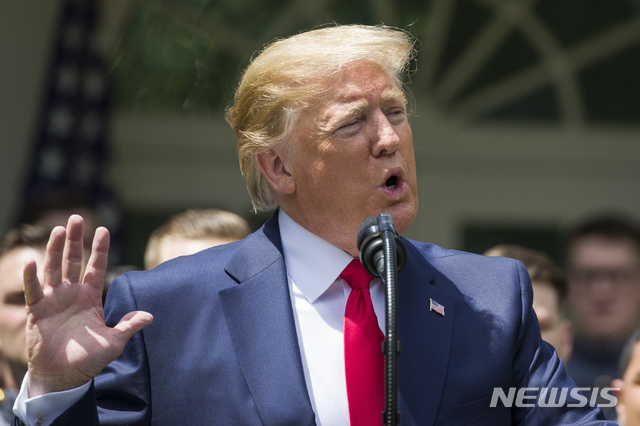 "中, 트럼프 관세위협에 안 놀라…협상전략" 미 전문가들