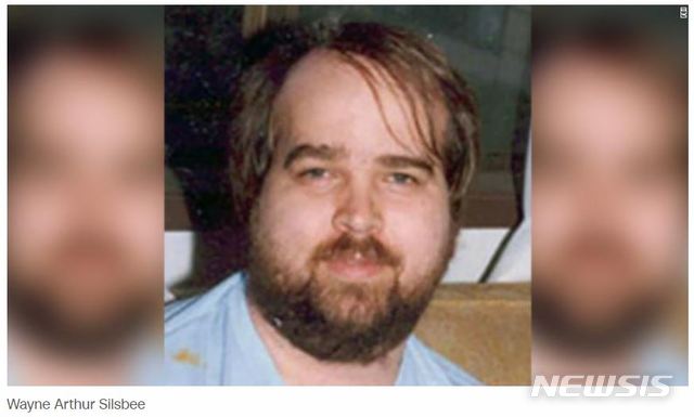 【서울=뉴시스】경찰에 수배중이던 미국 성폭행 용의자가 23년만에 자수했다고 CNN이 12일(현지시간) 보도했다. 사진은 CNN 화면을 캡쳐한 것이다. 2019.05.13