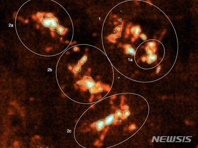 【서울=뉴시스】대덕전파망원경을 통해 얻어진 전리수소영역 CTB 102의 고해상도 영상.(사진/한국천문연구원 제공) photo@newsis.com