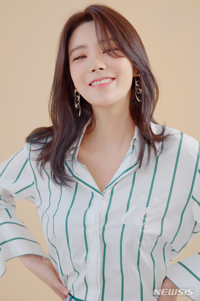 [인터뷰]박수아 "진지해지고파, 애프터스쿨 리지와 달리"