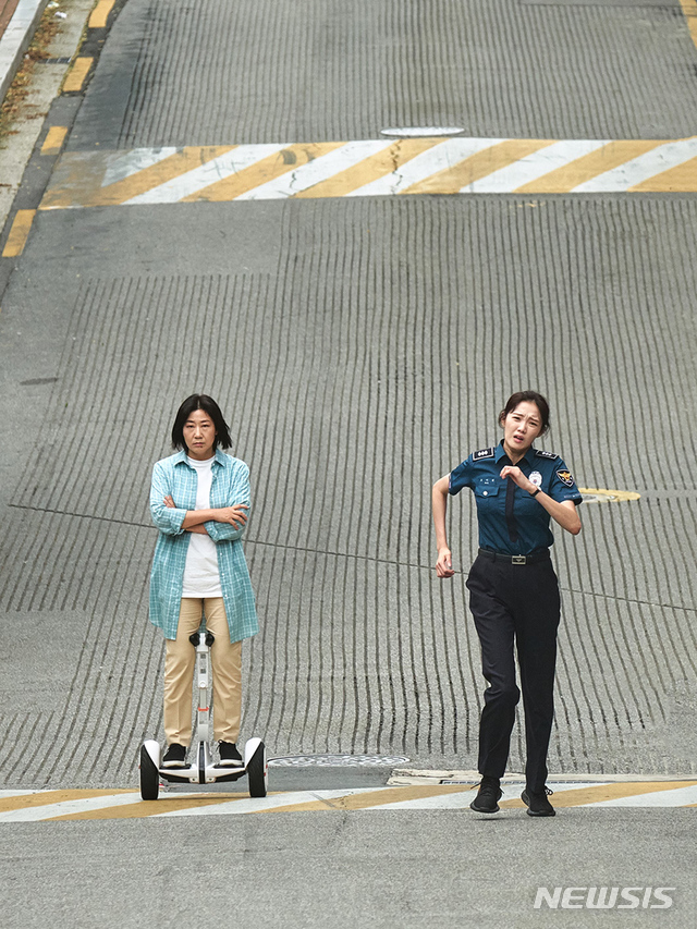 영화 '걸캅스'