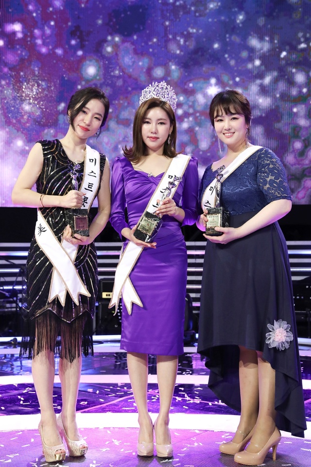 【서울=뉴시스】 왼쪽부터 홍자, 송가인, 정미애(사진=TV조선 제공)