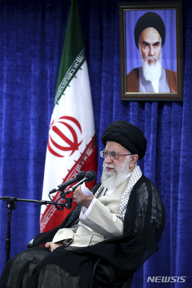 【테헤란=AP/뉴시스】이란 최고지도자 아야톨라 알리 하메네이. 2019.07.12.