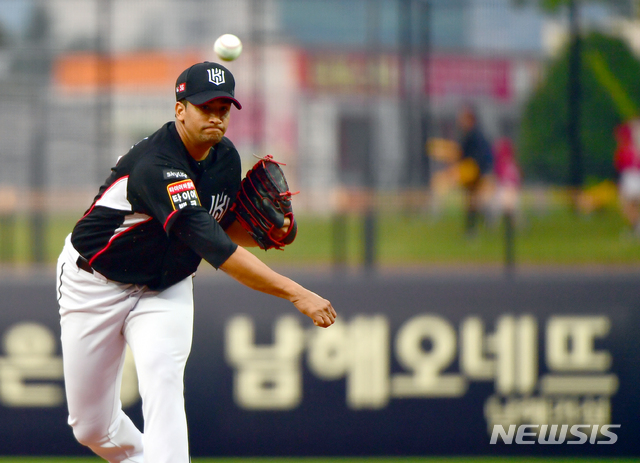 KT 위즈 윌리엄 쿠에바스