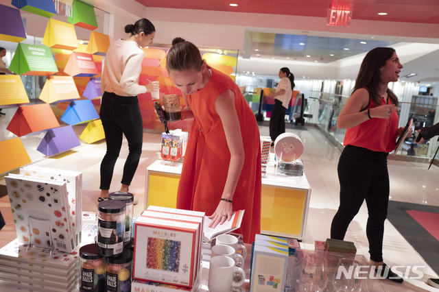 2019년 4월 미 뉴욕시 메이시 백확점&nbsp;&nbsp;&nbsp; AP