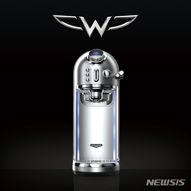 【서울=뉴시스】바디프랜드의 신제품 스마트 정수기 'W냉온정수기 브레인'. 2019.05.20 (사진=바디프랜드 제공) photo@newsis.com