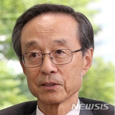 한승주 아산정책연구원 이사장 