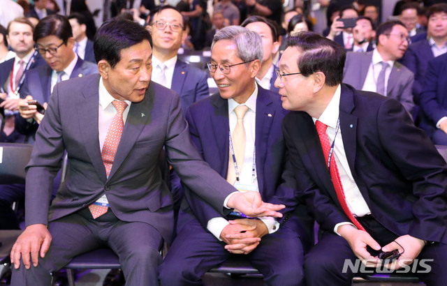 금융지주, 하반기 통큰 배당 나서나