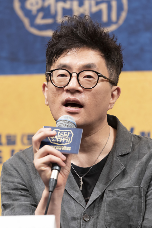 박상연 작가