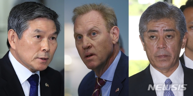 【서울=뉴시스】 정경두 국방부 장관, 패트릭 섀너핸 미국 국방장관 대행(가운데), 이와야 다케시 일본 방위상(왼쪽부터). 