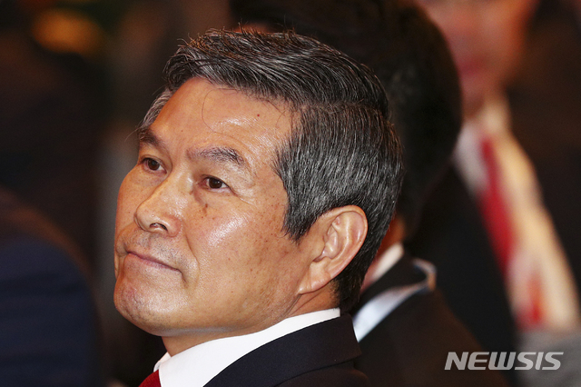 【싱가포르=AP/뉴시스】싱가포르에서 열린 제18차 아시아안보회의(샹그리라 대화)에 참석한 정경두 국방부 장관. 2019.05.31.