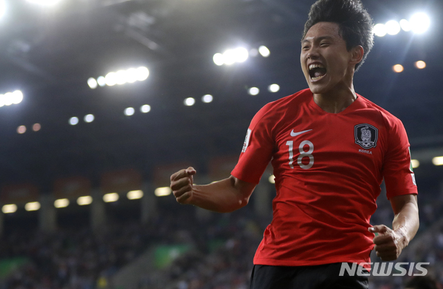 South Korea's Cho Youngwook celebrates after scoring his side's second goal during the Group F U20 World Cup soccer match between Korea Republic and Argentina, in Tychy, Poland, Friday, May 31, 2019. (AP Photo/Sergei Grits)