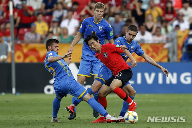 이강인 또 이강인, 스페인 언론도 온통···"1군이냐 임대냐"