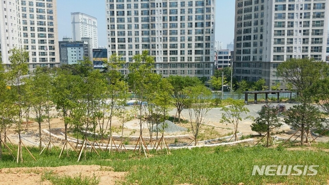 【청주=뉴시스】청주시 청원구 내덕동 새적굴공원 조성 현장의 퀼트가든. (사진=청주시 제공) photo@newsis.com