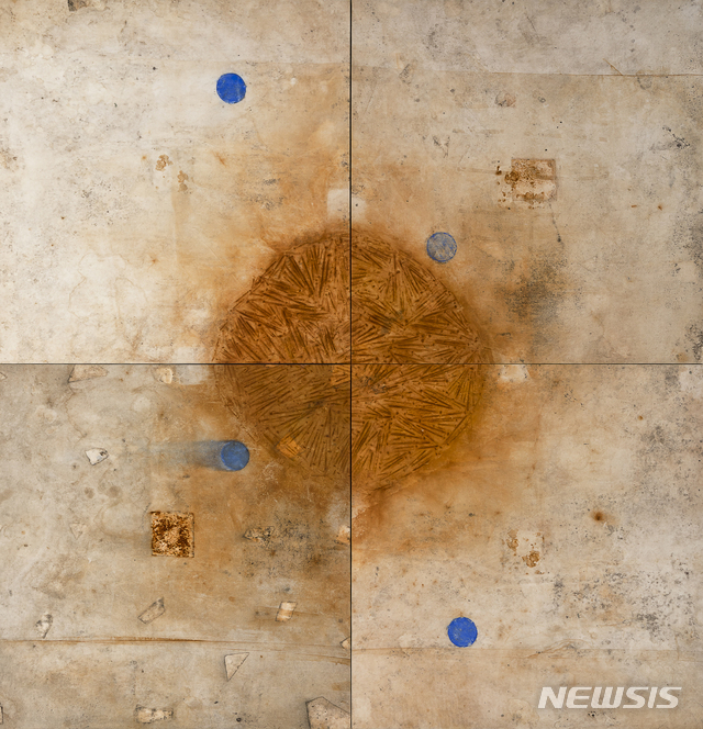 【서울=뉴시스】안종대 實相 Le temps, 2006-2019, Mixed media, 204 x 212 cm (s)