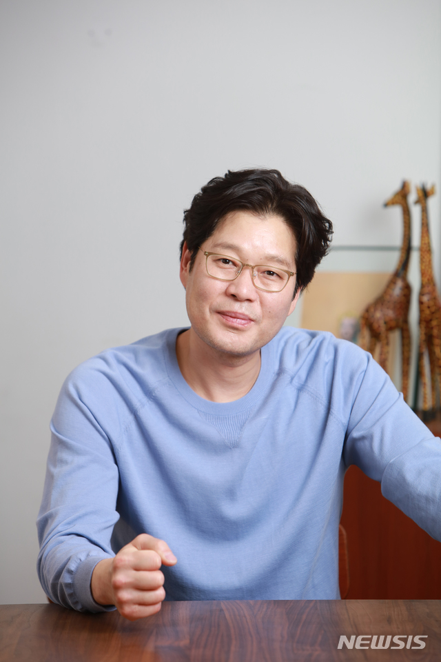 [인터뷰]유재명 "배우, 유명하고픈 본능적 욕구만으로는 안된다"