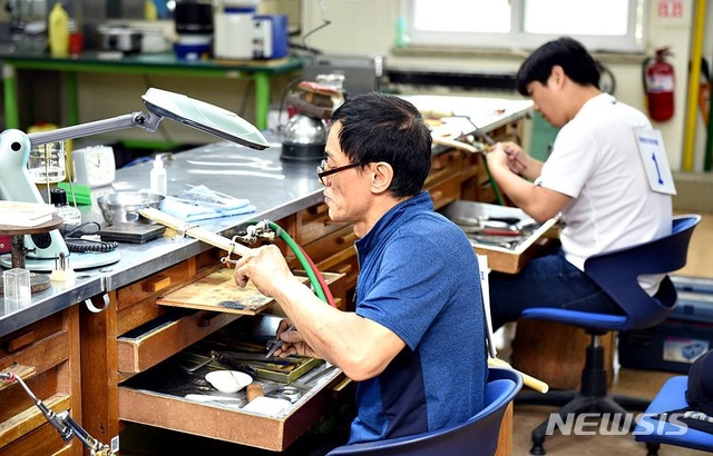 【서울=뉴시스】서울시는 26~28일 한국폴리텍Ⅰ대학 서울정수캠퍼스 등에서 '2019년 서울시 장애인기능경기대회'를 연다. 2019.06.24. (사진=서울시 제공)