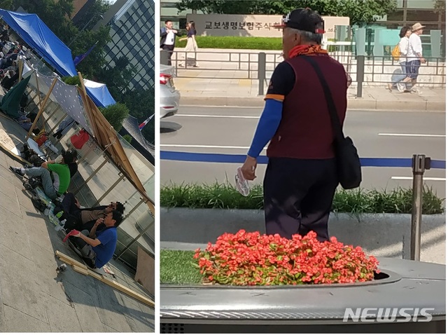 【서울=뉴시스】최현호 기자 = 지난 25일 광화문 광장에서 흡연 중인 우리공화당 지지자들. 광화문 광장은 서울시 조례에 따라 금연구역으로 지정된 장소다. 2019.6.25 photo@newsis.com