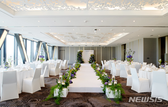 【서울=뉴시스】코트야드 메리어트 서울 보타닉 파크 '포레스트 볼룸'