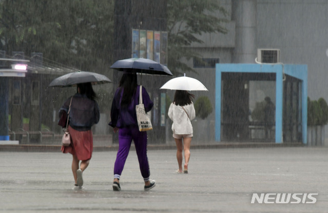 충북 밤까지 30~80㎜ 장맛비…120㎜ 이상 폭우도