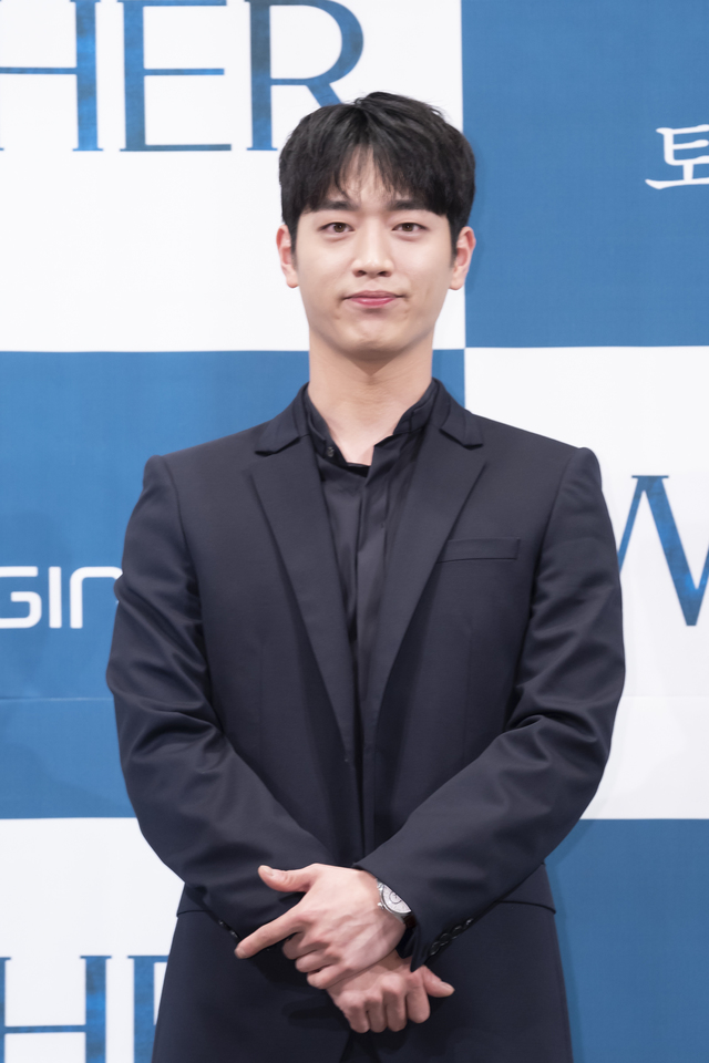 서강준