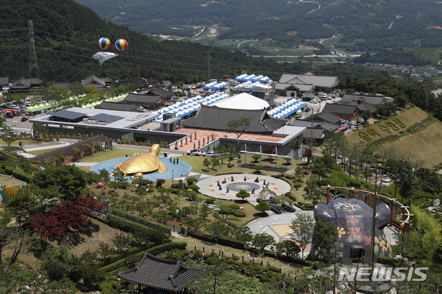 【산청=뉴시스】 경남 산청 동의보감촌 전경.