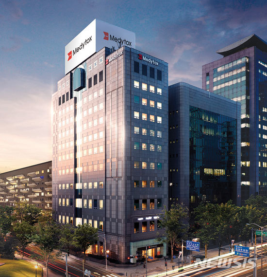 균주분쟁 '합의'…메디톡스 수익 챙기고 대웅 리스크 해소(종합)