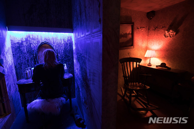 【서울=뉴시스】롯데월드 어드벤처 '미궁X저택' 