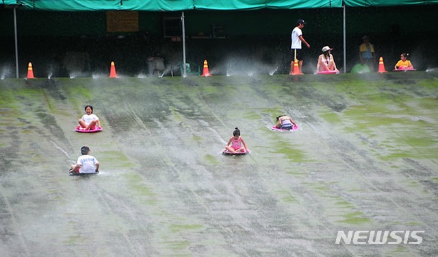 가평 사계절썰매장. (사진=가평군 제공) photo@newsis.com