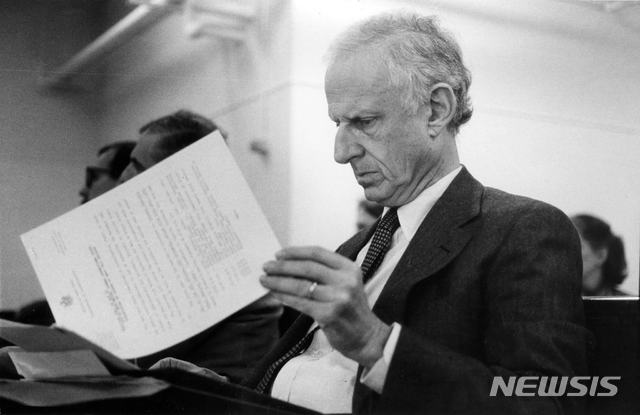 1984년 때의 모겐쏘 뉴욕시 지역검사장 <뉴욕 타임스 캡쳐>