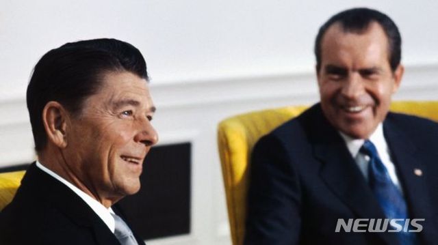 로널드 레이건과 리처드 닉슨 <BBC 캡쳐>