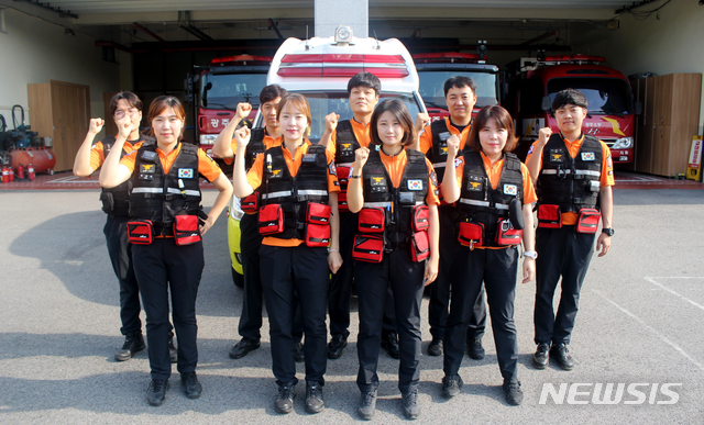 【광주=뉴시스】신대희 기자 = 광주 광산소방서는 구급대원 9명(3인 1조)으로 구성된 특별구급대를 운영한다고 4일 밝혔다. 2019.08.04. (사진 = 광산소방 제공)photo@newsis.com