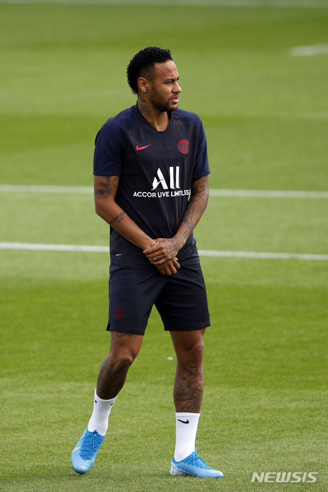 【파리=AP/뉴시스】네이마르.