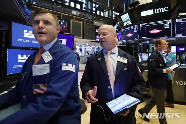 뉴욕 증시, 브렉시트 합의에 반등 개장...다우 0.3%↑