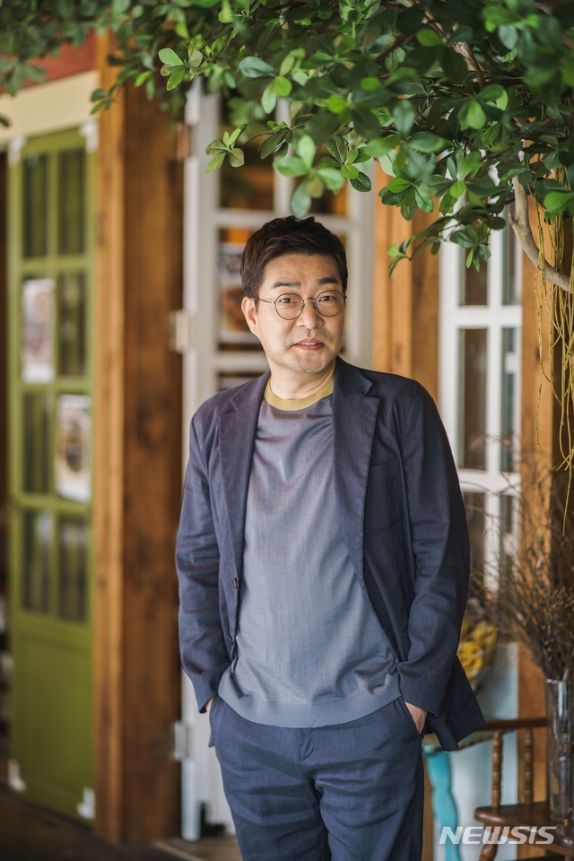 손현주, 코로나 확진…3차 접종 돌파감염