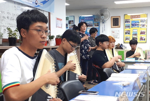 【서울=뉴시스】 영등포구 청소년 워크캠프 나누리. 2019.08.22. (사진=영등포구 제공)