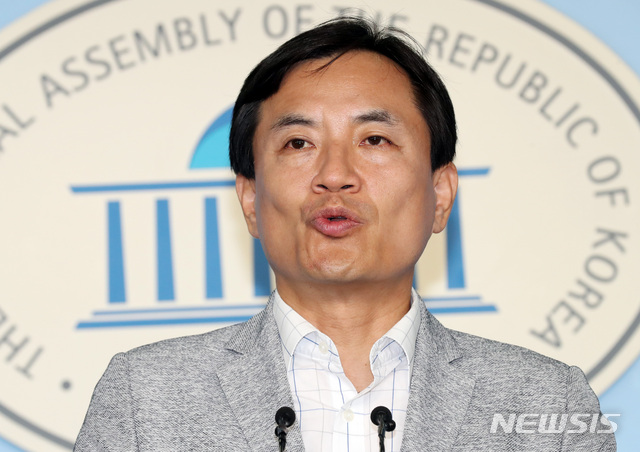 【서울=뉴시스】 박영태 기자 = 자유한국당 김진태 의원. 2019.08.26. since1999@newsis.com