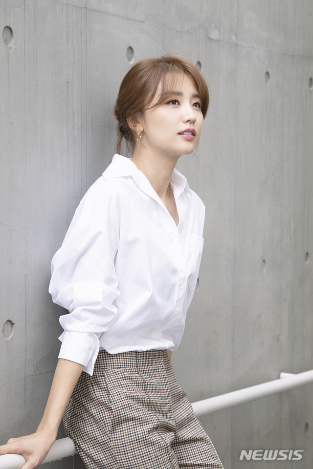 [인터뷰]박하선 "'불륜, 상담 시스템 필요···해결 못해 견디는 것"