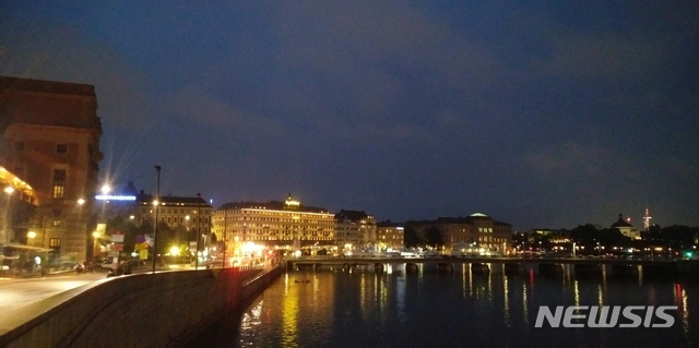 【스톡홀름=뉴시스】박대로 기자= 지난달 29일 밤 스웨덴 스톡홀름 시내 야경. 2019.09.07. daero@newsis.com