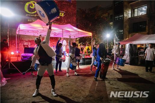 【대구=뉴시스】대구시 청년들이 스스로 꿈과 희망을 찾을 수 있는 청년한마당 축제인 청년주간 행사 모습이다. 뉴시스DB. 2021.09.07. photo@newsis.com