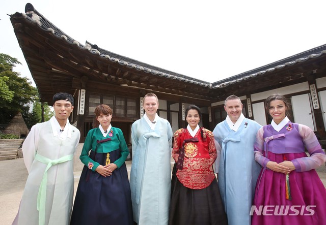 임정숙 당구선수 사진 27 - 2019년 프로당구 관련 공식 행사 참석 사진
