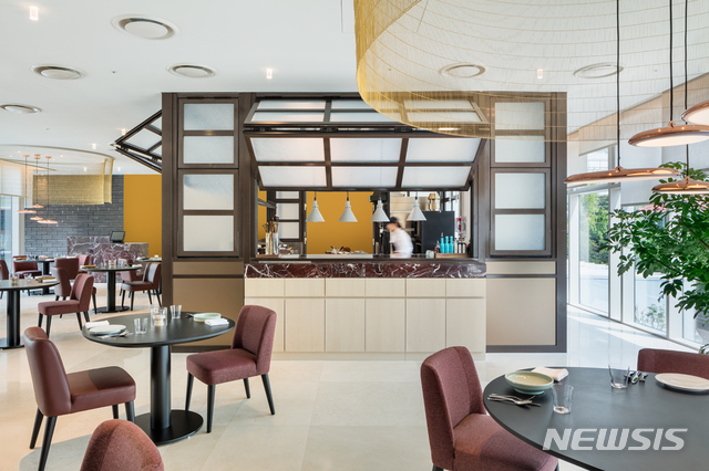 【서울=뉴시스】안다즈 서울 강남 '조각보'의 '사우스 하우스'