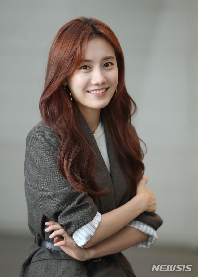 【서울=뉴시스】조수정 기자 = SBS 금토드라마 '의사요한' 배우 정민아가 10일 서울 충무로 뉴시스에서 종방인터뷰에 앞서 포즈를 취하고 있다. 2019.09.13. chocrystal@newsis.com