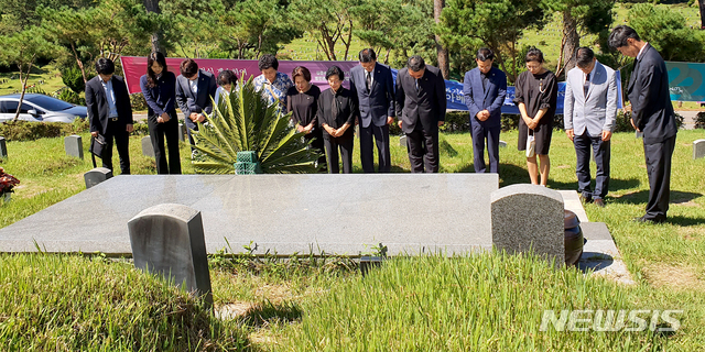 【광주=뉴시스】 광주 망월동 민족민주열사묘역. photo@newsis.com