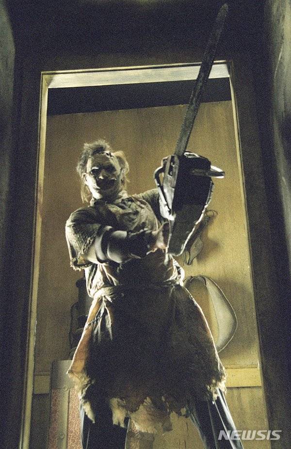 영화 '텍사스 전기톱 연쇄살인사건'