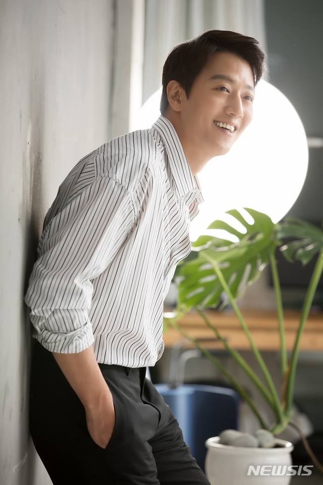 [인터뷰] 김래원 "데이트하더라도 굳이 숨기려 하지 않는다"