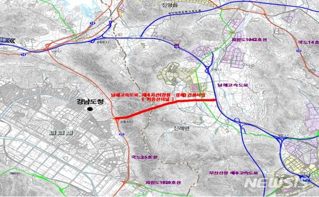【김해=뉴시스】김상우기자= 경남 김해시는 창원과 김해를 잇는 최단 도로가 될 비음산터널 사업이 장기지연되자 정부재정사업으로 전환해 추진하고 있다고 2일 밝혔다. 2019.10.02 (사진=김해시 제공) photo@newsis.com