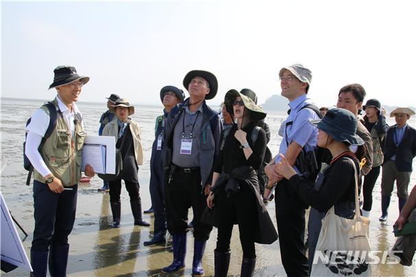 고창 갯벌, 세계유산 등재 한걸음 더···실사반응 긍정적