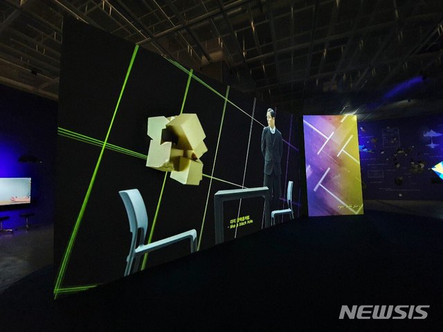 【서울=뉴시스】국립현대미술관 '2019 올해의 작가상'이 12일 서울관에서 개막한다. 사진은 김아영의 '다공성 계곡' 전시 장면. 2019.10.10.hyun@newsis.com