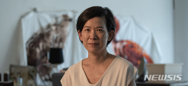 【서울=뉴시스】'2019 올해의 작가상'후보 홍영인 작가. 사진은 국립현대미술관 제공.2019.10.10. hyun@newsis.com